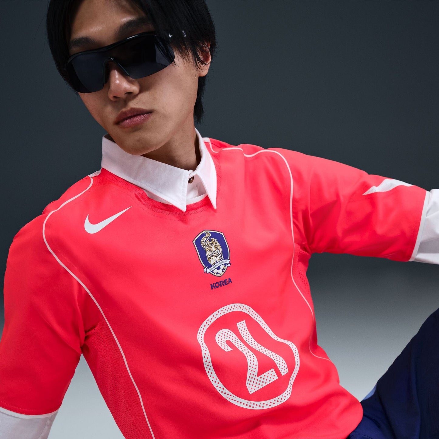 South Korea 2004 Total 90 Reissue Jersey #ParkJiSung21 (IF2943-679)