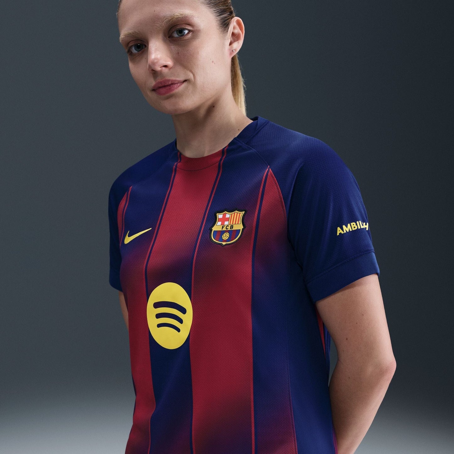 FC Barcelona 25/26 Home Women's Jersey (HJ5095-456)